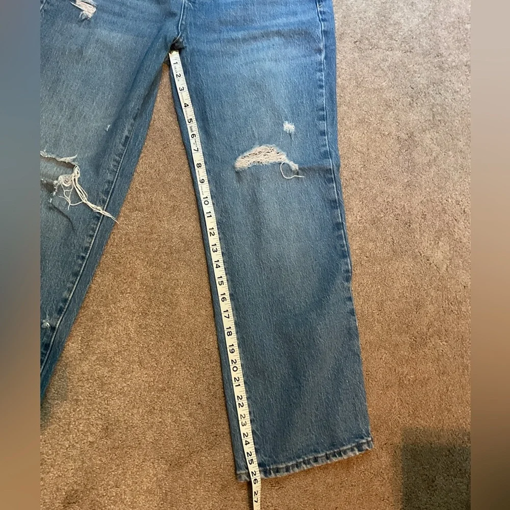 a.n.a Women's High Rise Distressed Blue Jeans